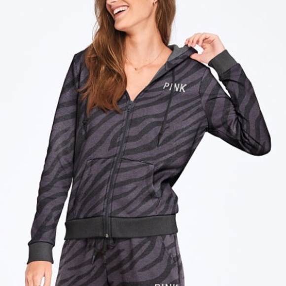 VICTORIA’S SECRET PINK OUTFIT SET. MEDIUM - Picture 3 of 3